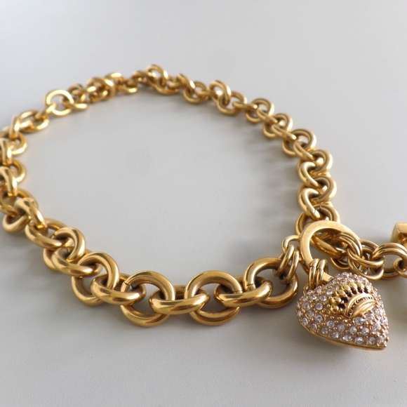 Princess Crown Heart-Shaped Charm Gold Necklace - Picture 3 of 3